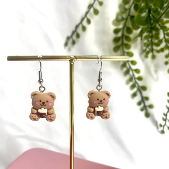 ⭐️❤️ FREE Bear Drink Boba Cute Coffee Animal Drop Girly Chic Glam Artsy Earrings - Picture 3 of 8